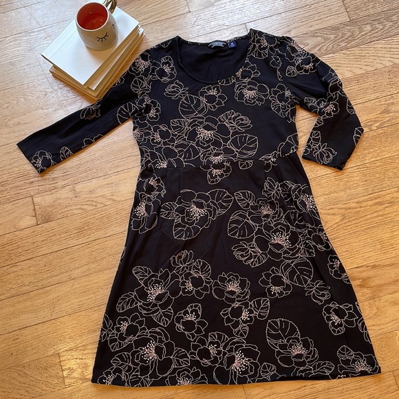 Lands End dress, black, size medium - Picture 2 of 10